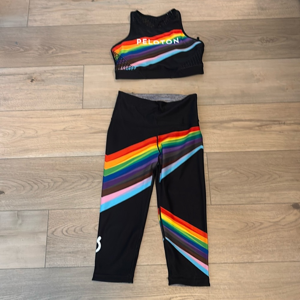 Peloton Pride Set